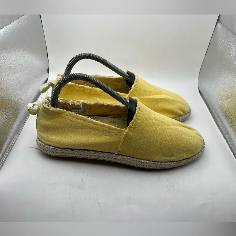 Vionic Beach Laguna women’s yellow espadrilles size 8
